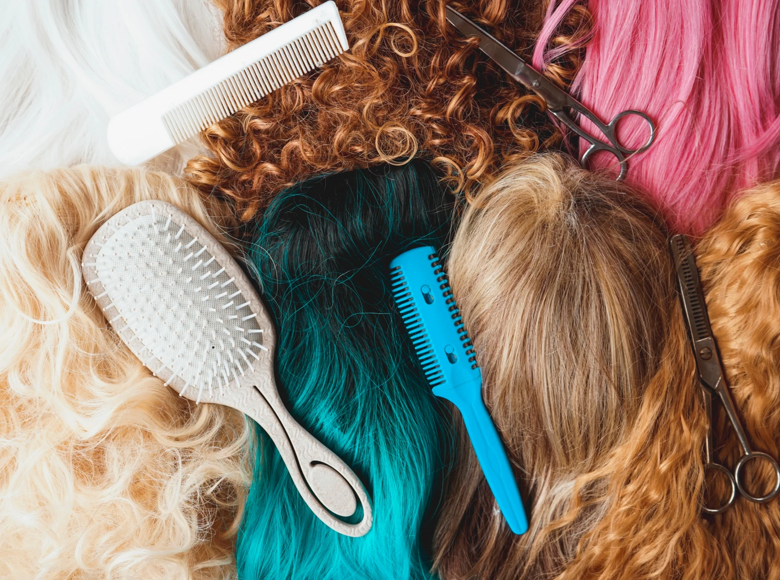 Custom Wig OEM vs. ODM Manufacturing: A B2B Selection Blueprint